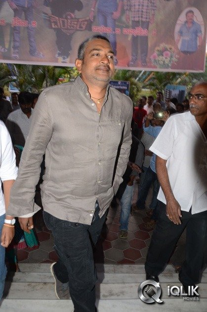 Legend-Movie-Hungama-at-Bramaramba-Theatre